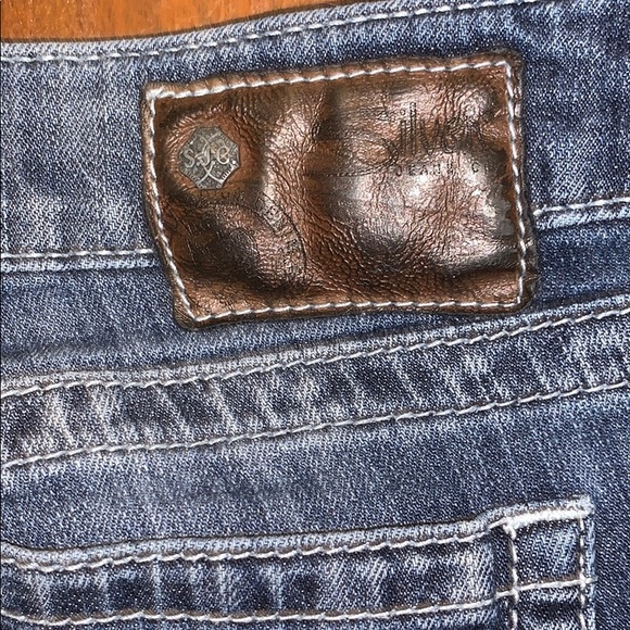 Silver jeans | Tuesday boot - Picture 13 of 13